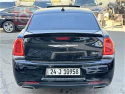 کرایسلەر 300